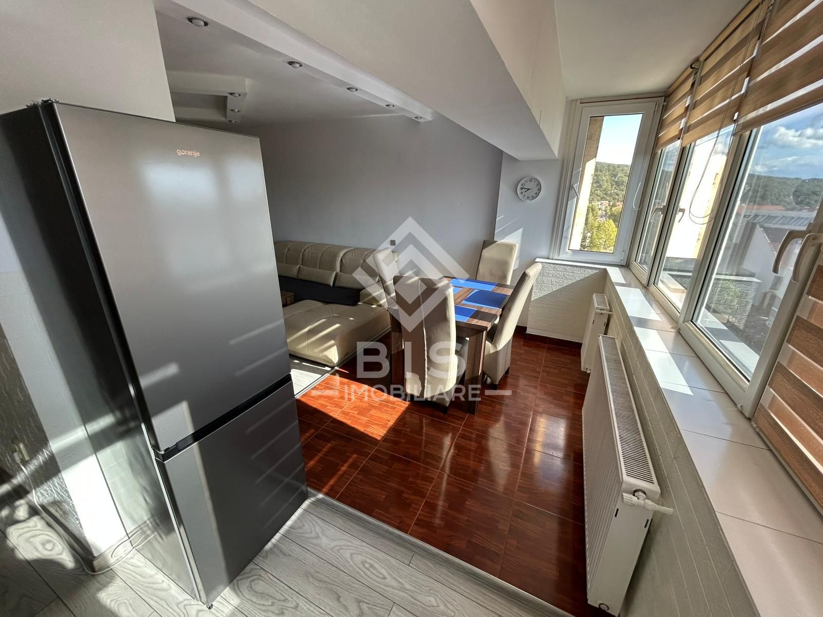 Apartament 2 camere – 56 mp de inchiriat – Zona Winmarkt Decebal