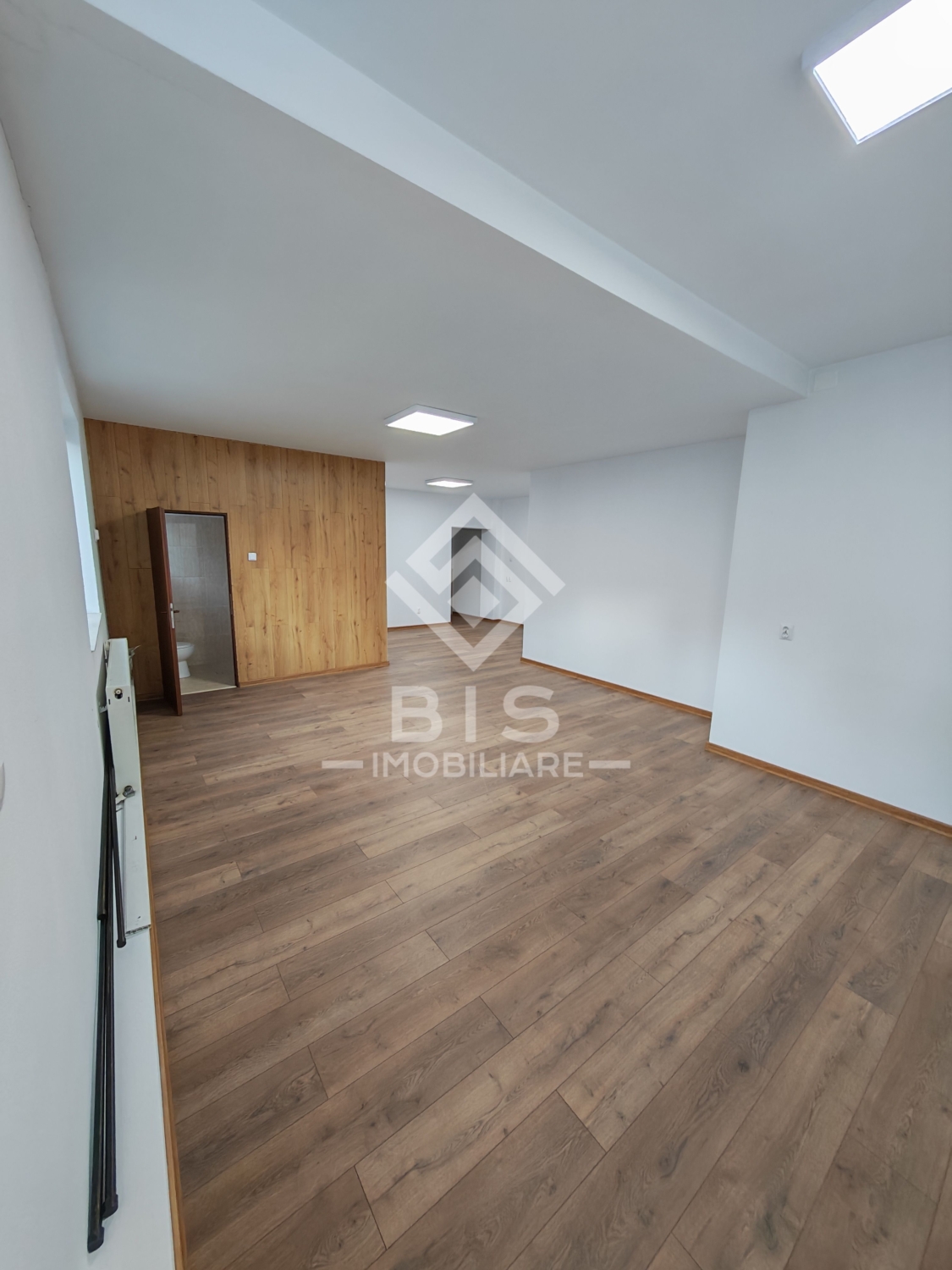 Spatiu comercial / birouri / activitati comerciale