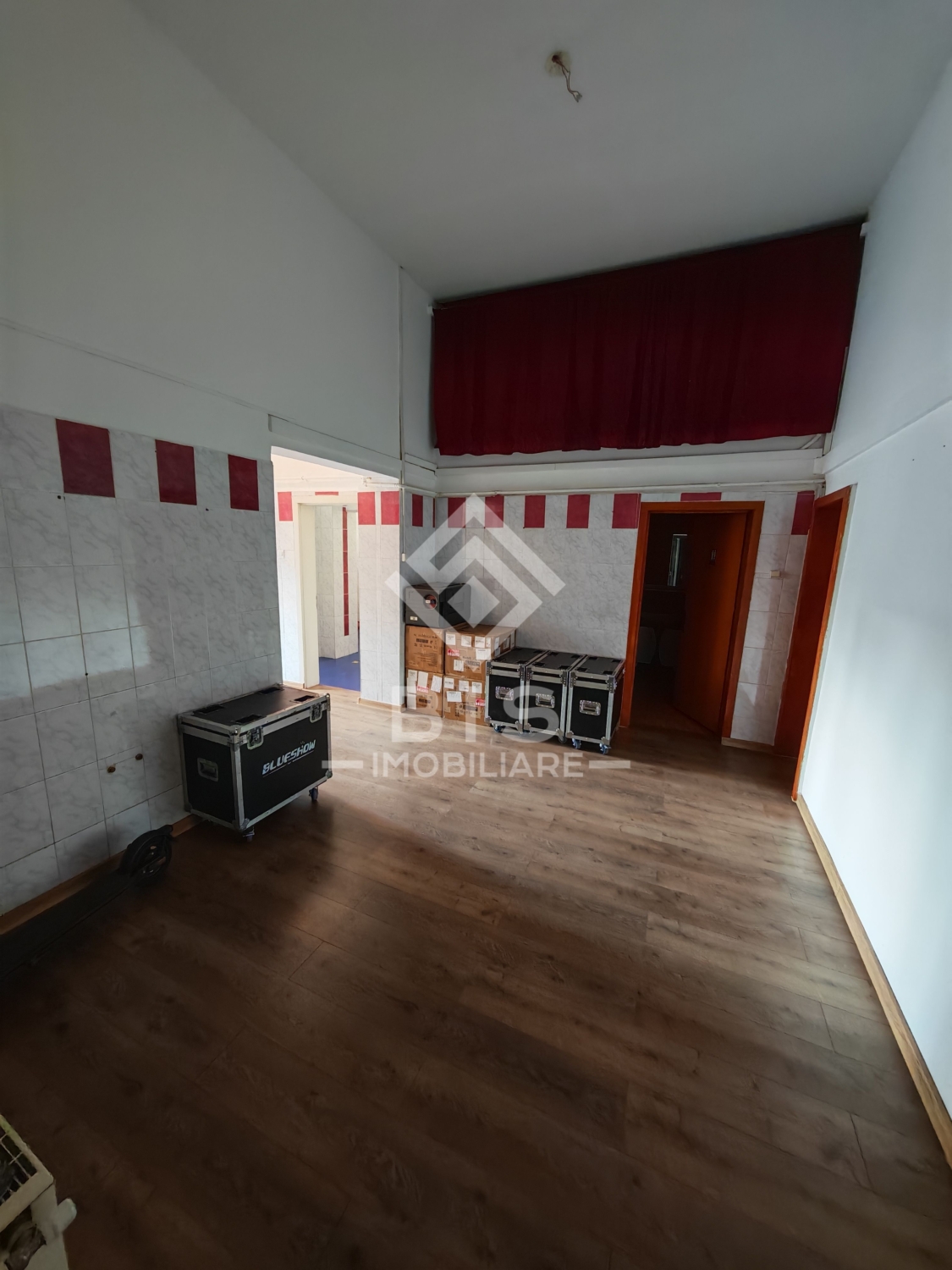 Spatiu comercial / birouri / activitati comerciale